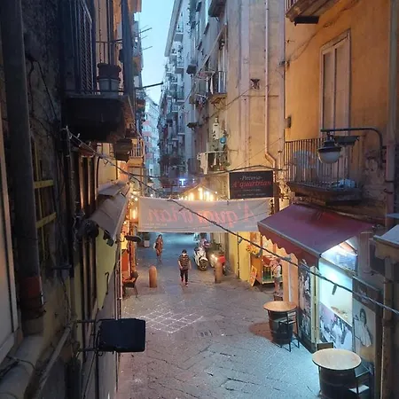 Masaniello's House Appartamento *